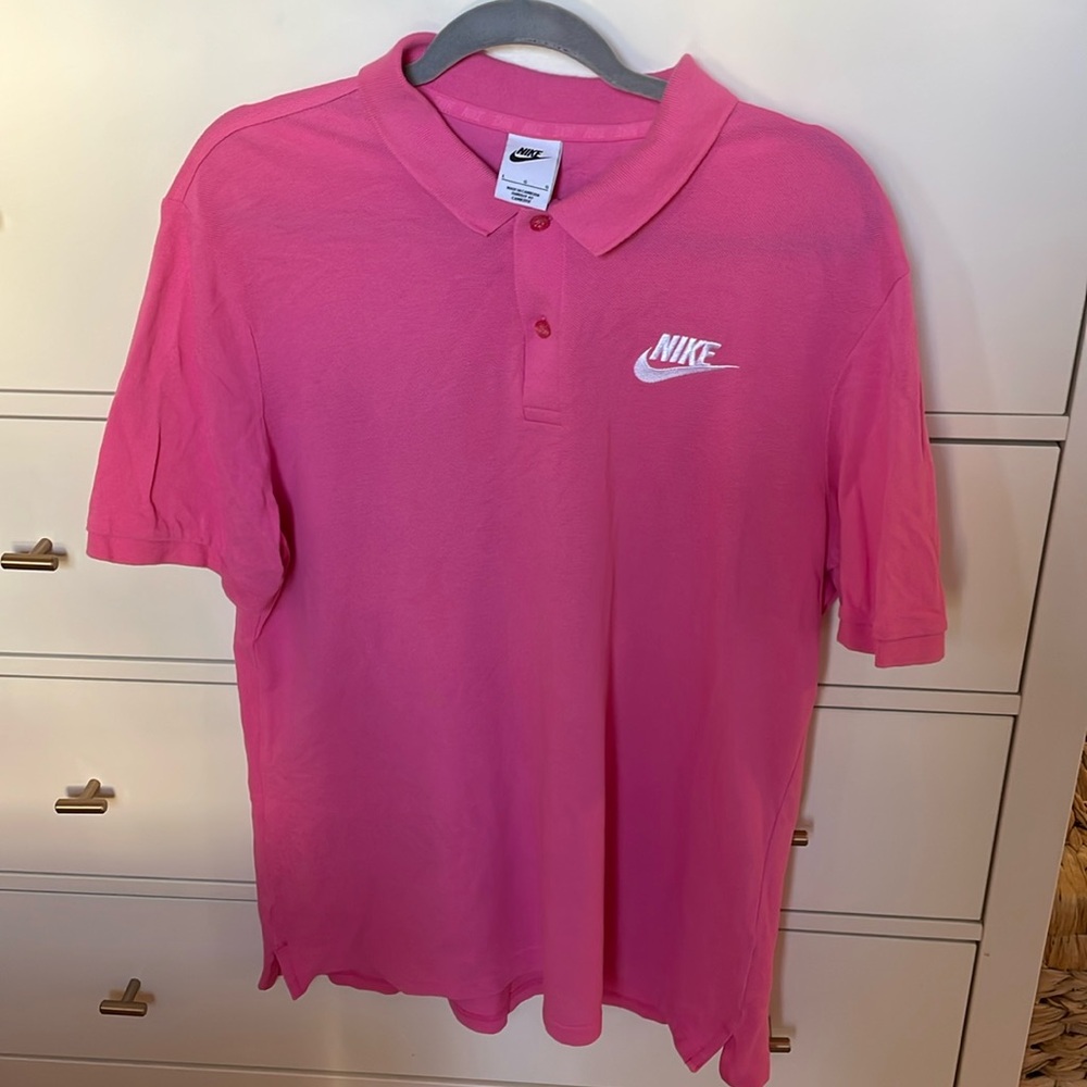 Nike Men’s Pink polo